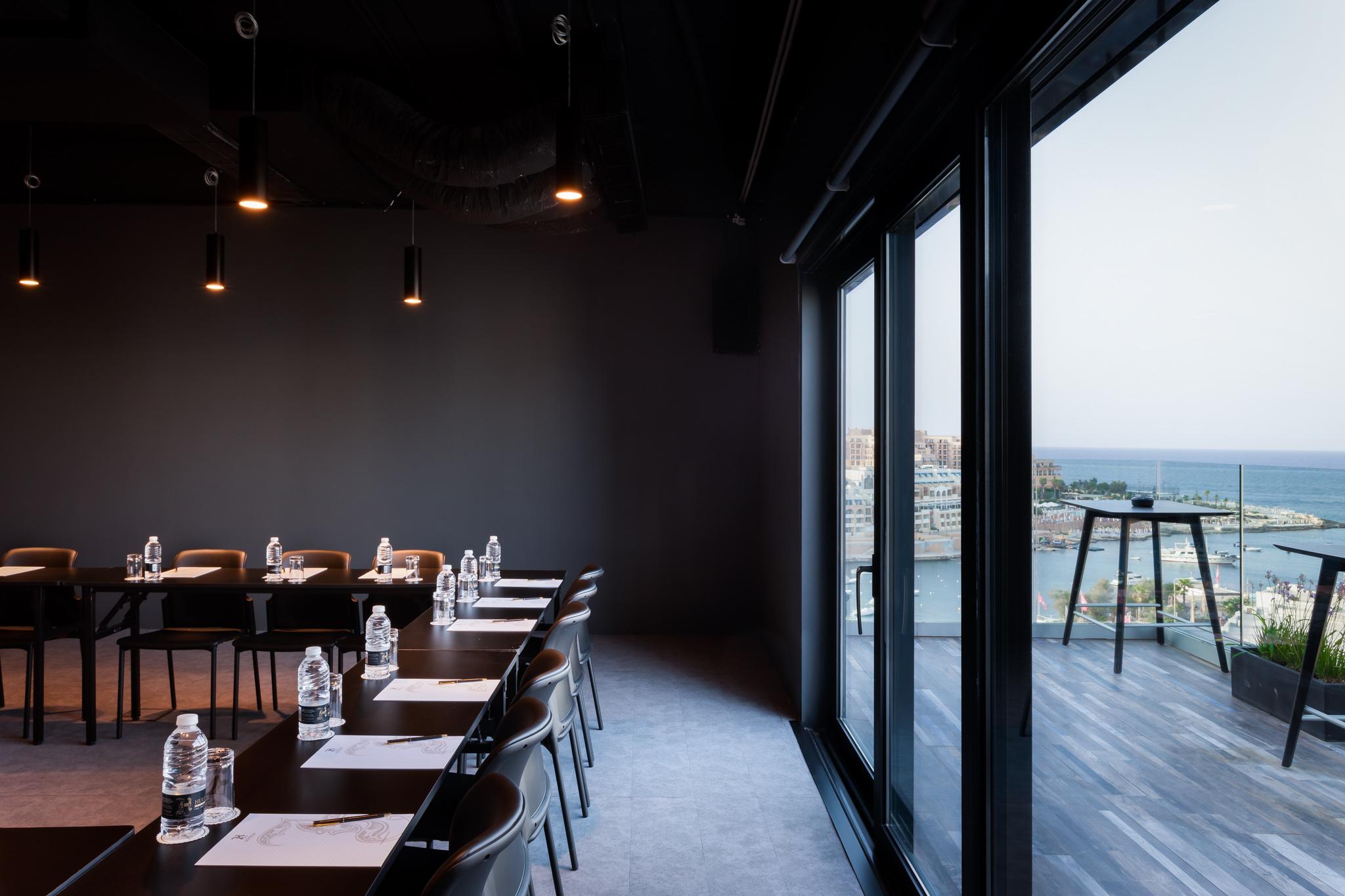 H (adults Only) Hotel 4*